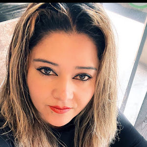 Meet your Posher, Maria